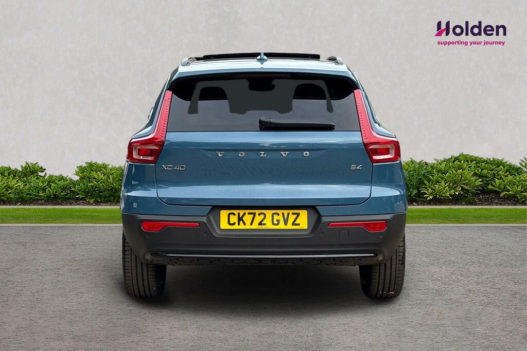 Volvo XC40 1.5L Core Black #24