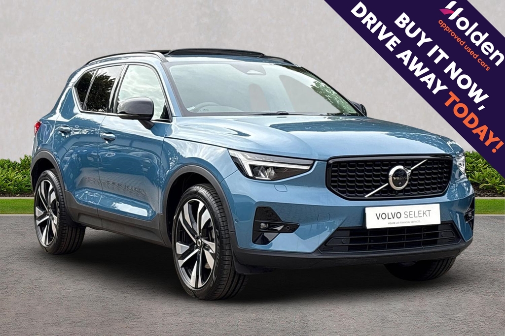 Volvo XC40 Ultimate Blue