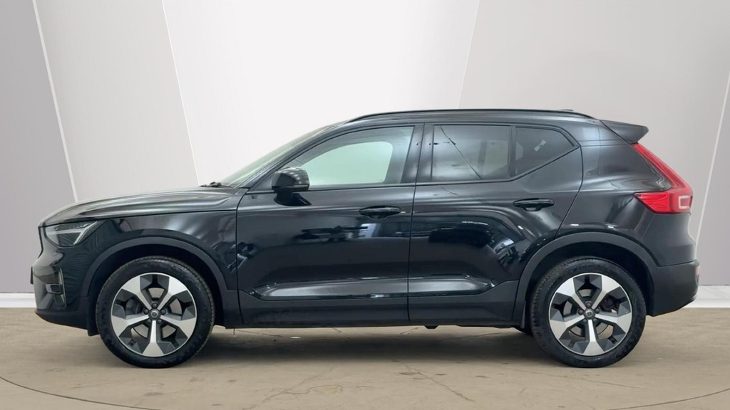 Volvo XC40 Ultimate Black #6