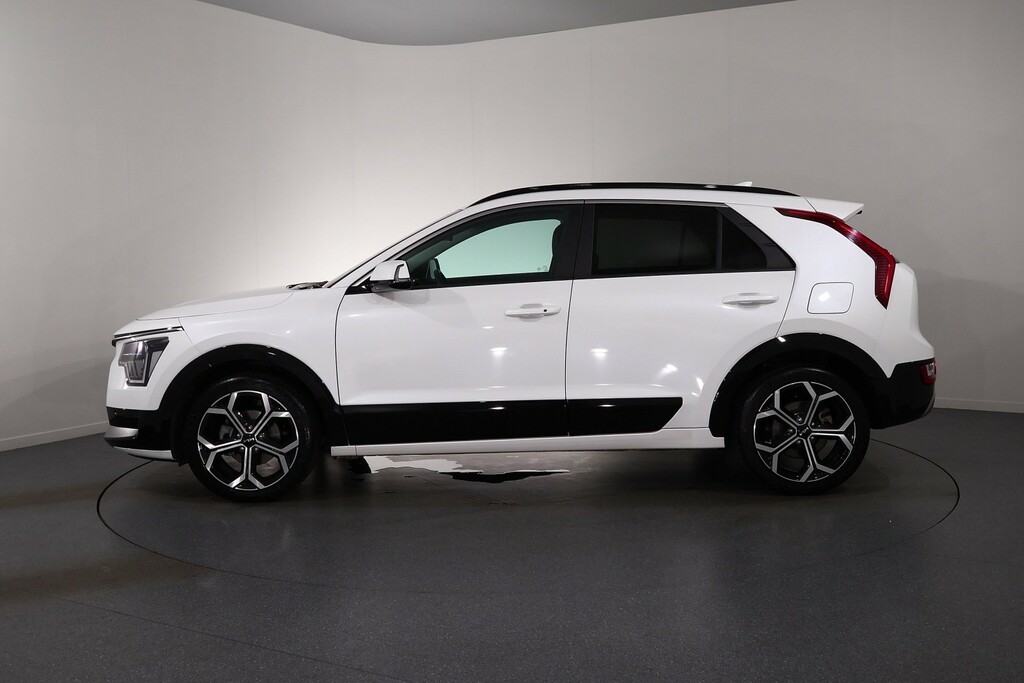 Kia Niro 3 White #4