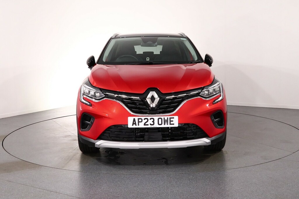 Renault Captur Techno Red #2