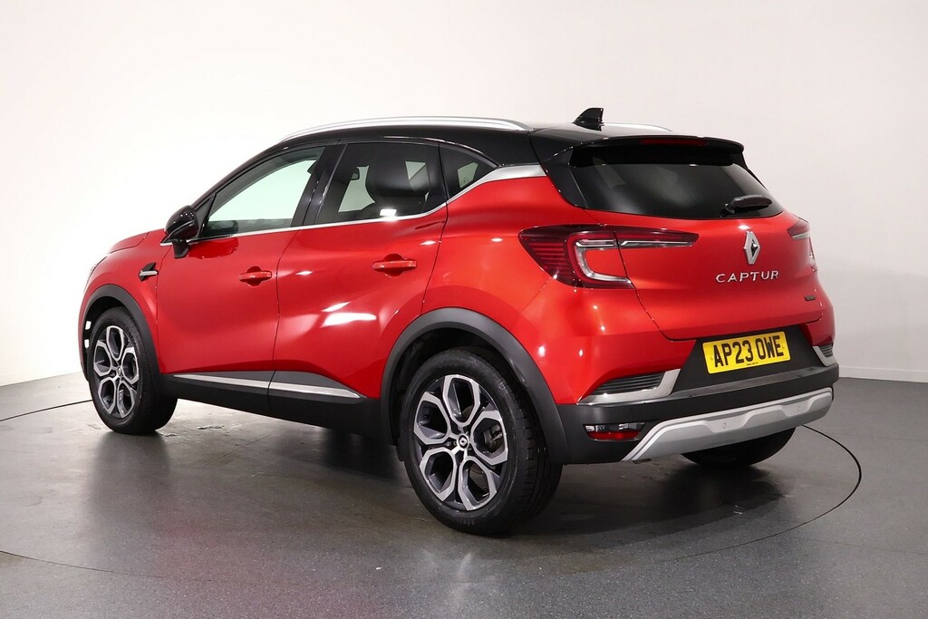 Renault Captur Techno Red #5