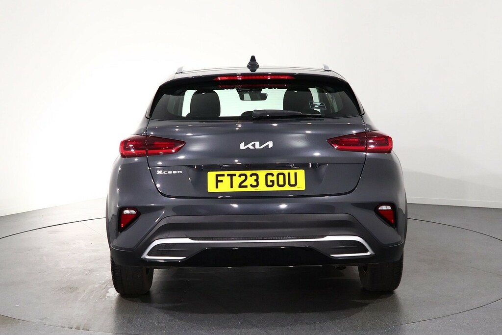 Kia Xceed 2 Grey #6