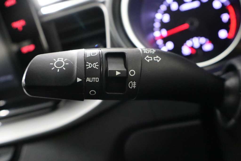 Kia Xceed 1.6 Gdi Phev 3 Dct White #19