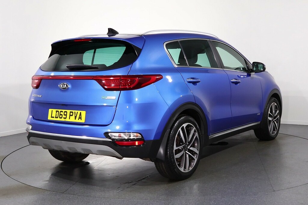 Kia Sportage Black #7