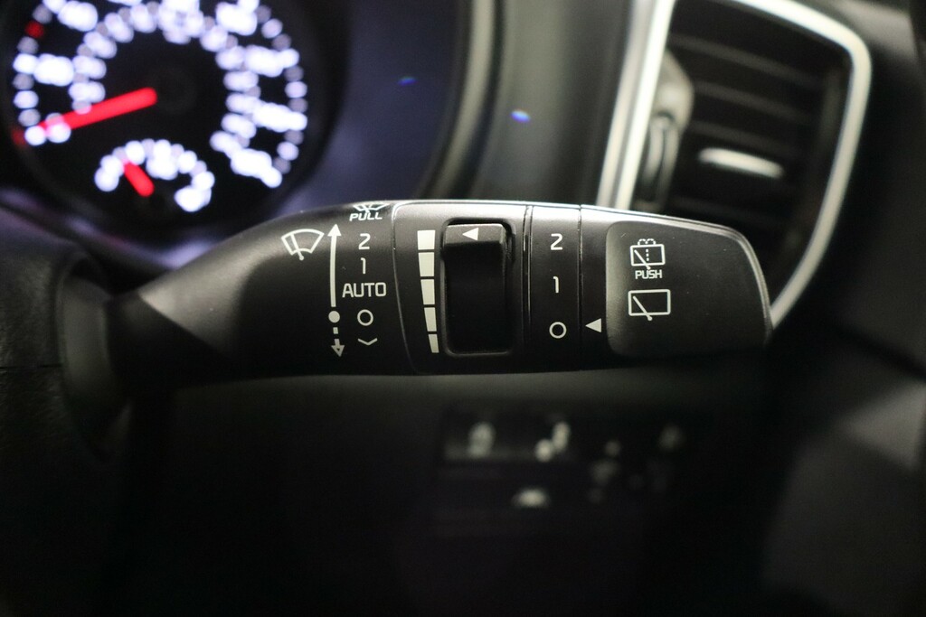 Kia Sportage Black #18