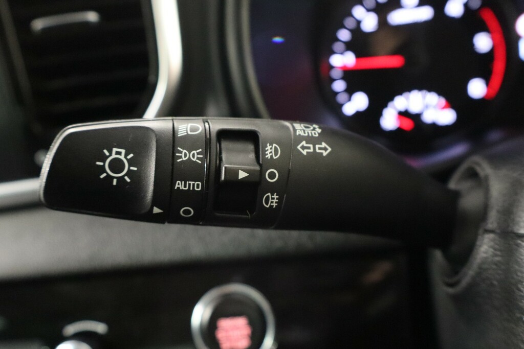 Kia Sportage Black #19