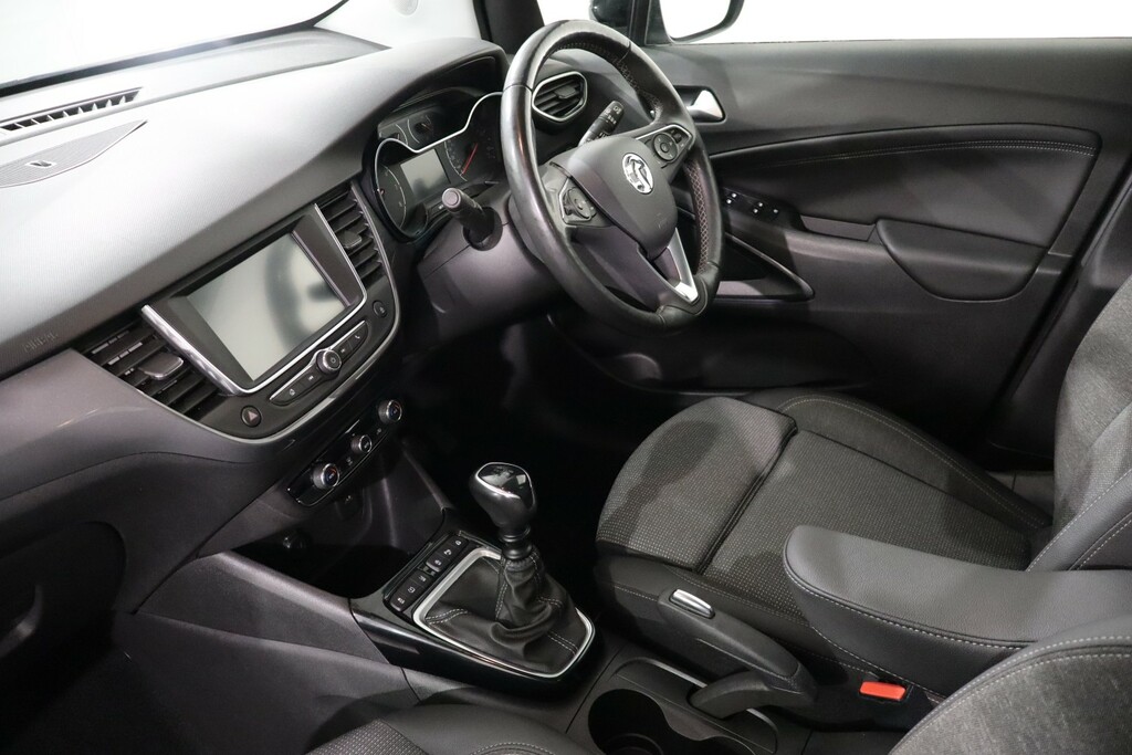 Vauxhall Crossland 1.2 Elite Nav Black #10