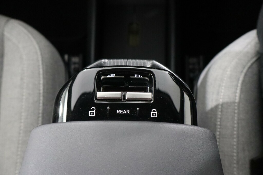 Volvo EX30 Ultra Grey #19