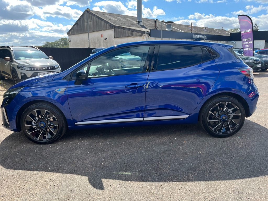Renault Clio Hatchback Special Editions Lutecia Se #7