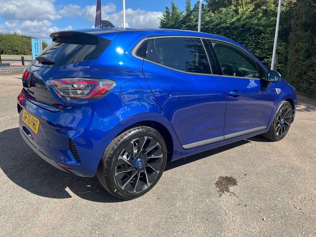 Renault Clio Techno Esprit Alpine Blue #4