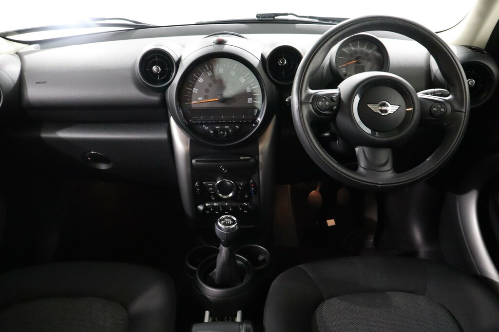 Mini Countryman 1.6 Cooper 122 Bhp Black #11