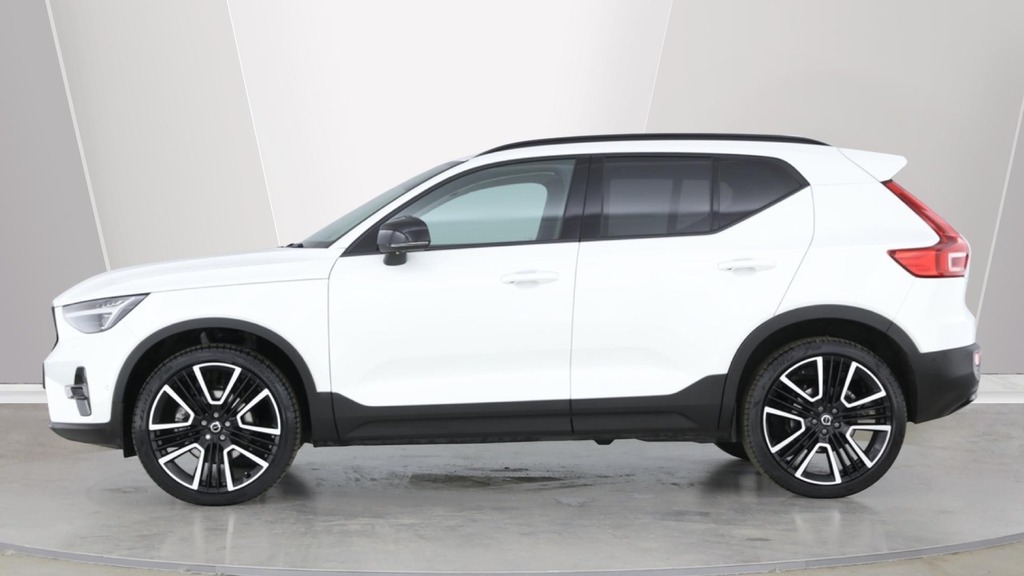 Volvo XC40 Ultra Dark White #5