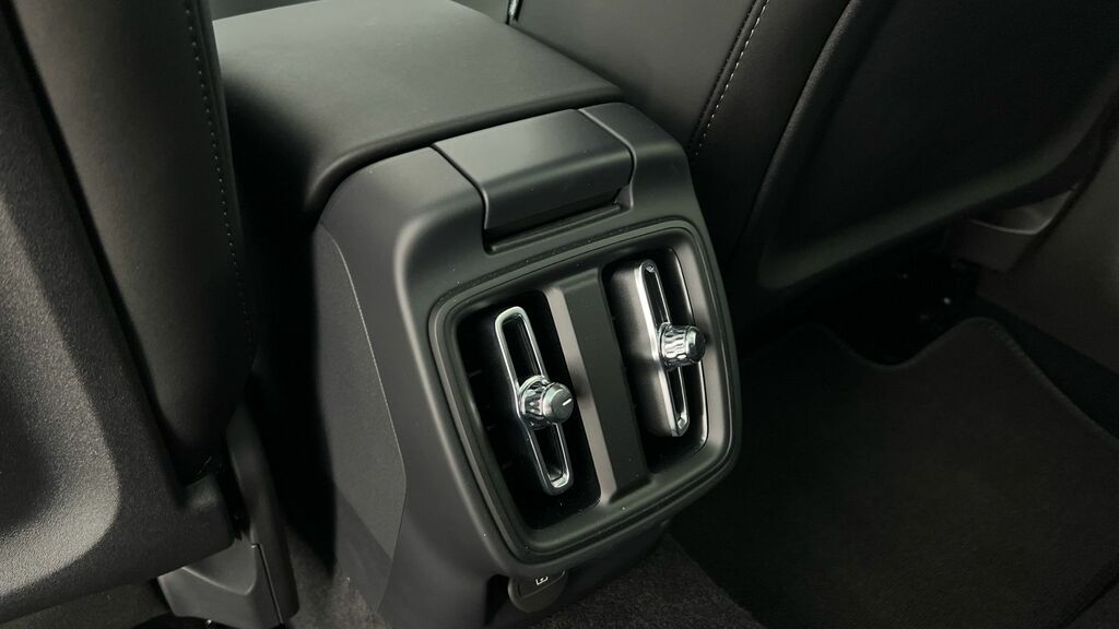 Polestar 2 220Kw 82Kwh Long Range Single Motor Prime Black #20