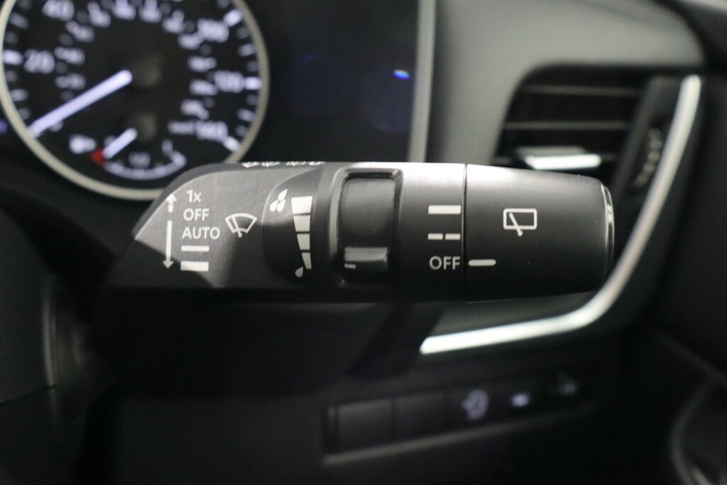 Nissan Qashqai Acenta Premium Black #18