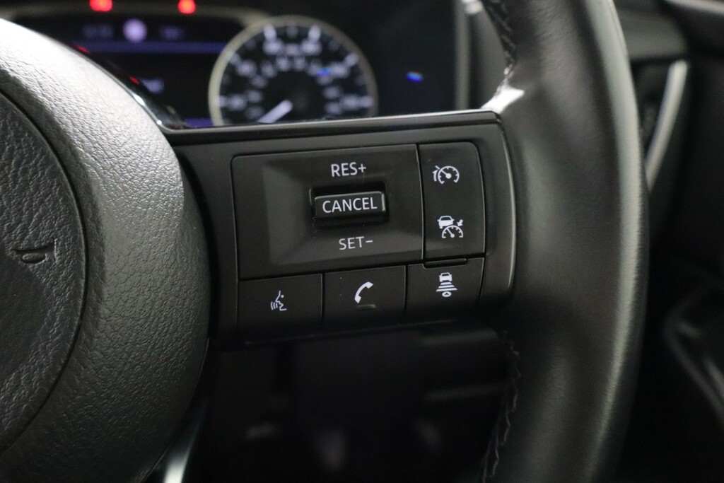Nissan Qashqai Acenta Premium Black #17