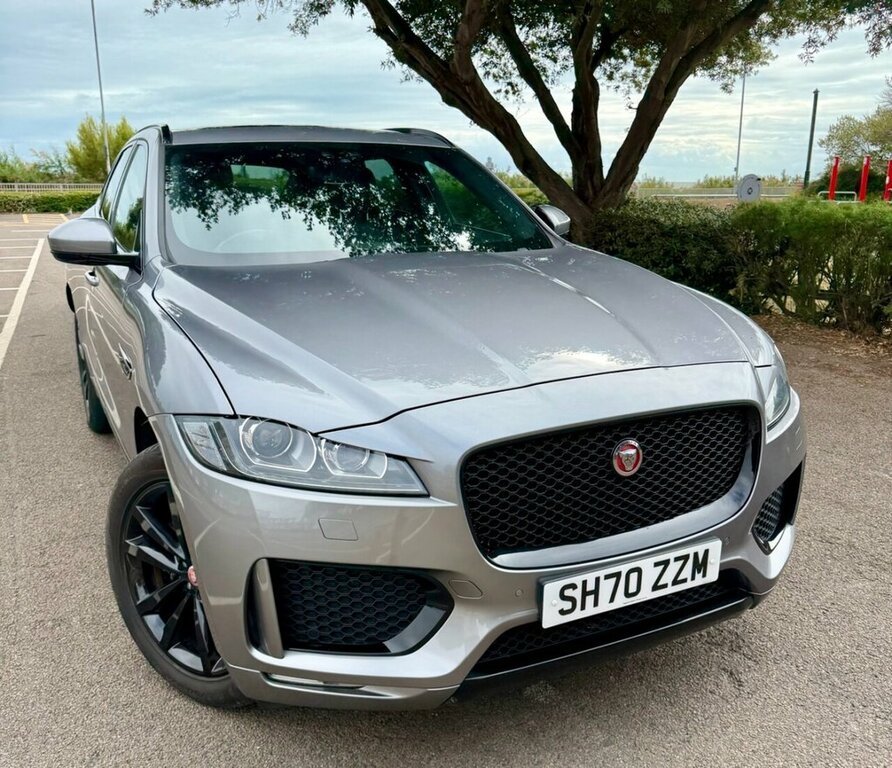 Jaguar F-Pace 2L Chequered Flag Grey #3