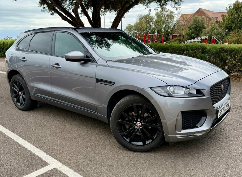 Jaguar F-Pace 2L Chequered Flag Grey #6