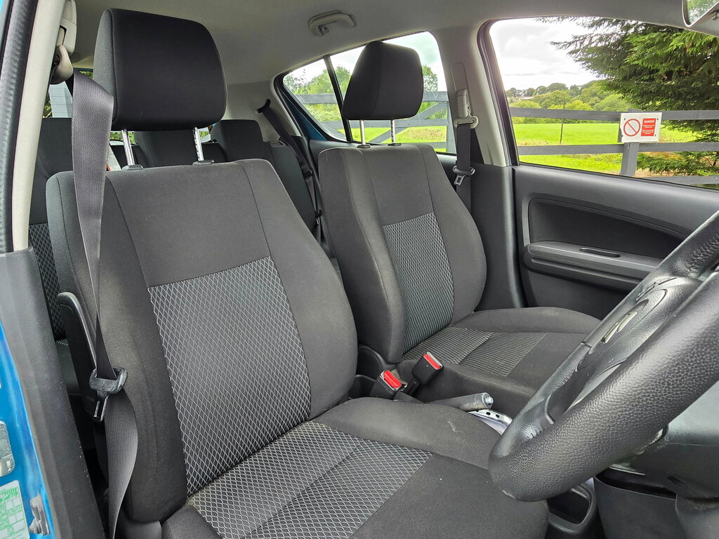 Suzuki Splash Splash Sz2 Red #8