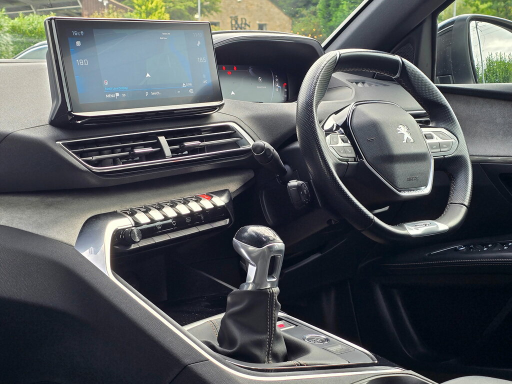 Peugeot 3008 1.5 Bluehdi Gt Suv Euro 6 Ss Blue #2