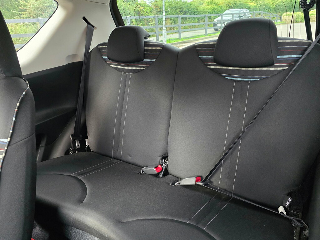 Citroen C1 1.0I Connexion Hatchback Euro 5 Black #4