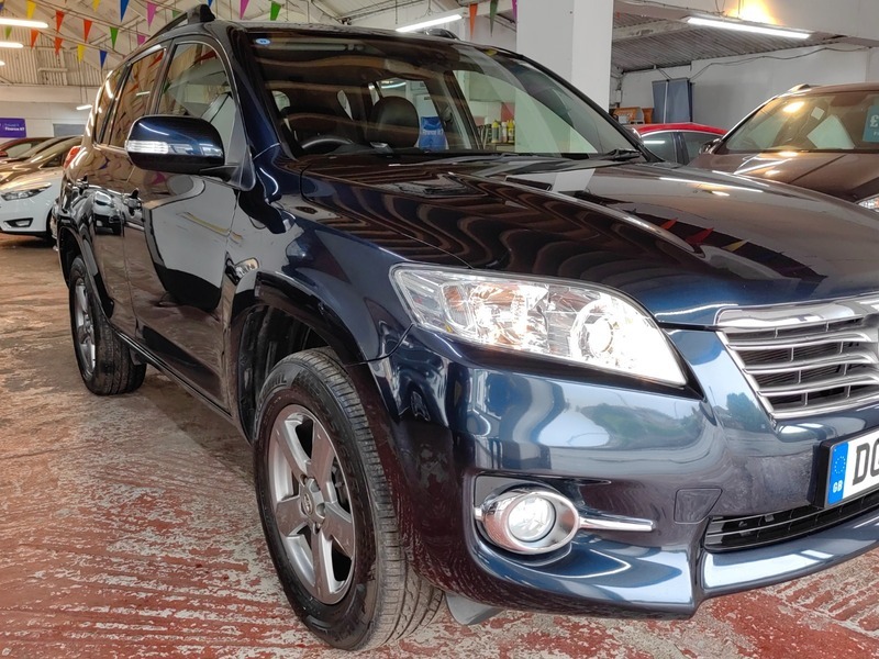 Toyota Rav 4 Black #9