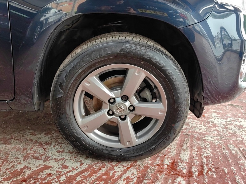 Toyota Rav 4 Black #37