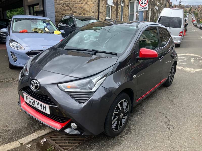 Toyota Aygo 1.0 Vvt-i X-trend Tss Grey #2