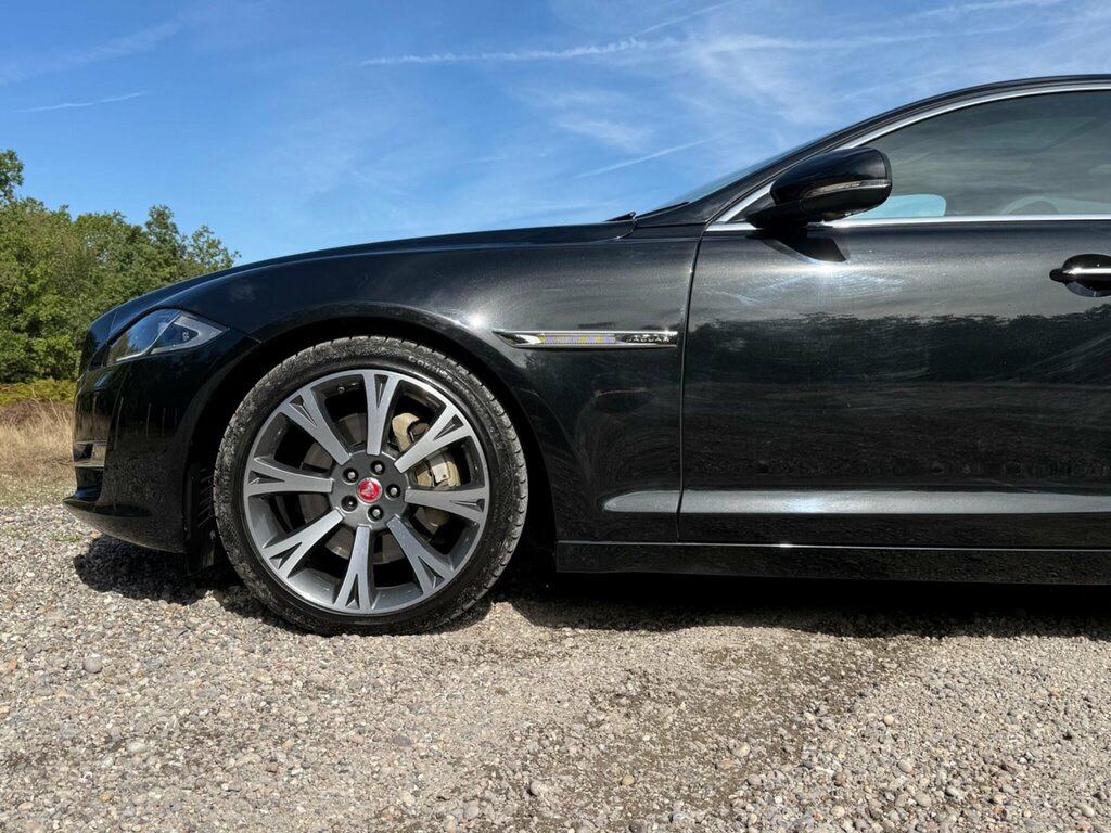 Jaguar XJ 3.0 D V6 Portfolio 296 Bhp Grey #15