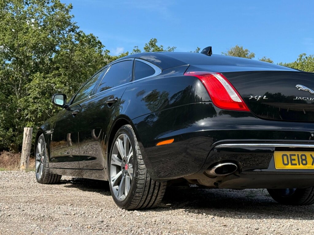 Jaguar XJ 3.0 D V6 Portfolio 296 Bhp Grey #12