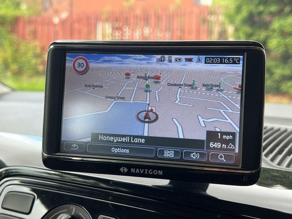 Volkswagen Up Move Up White #26