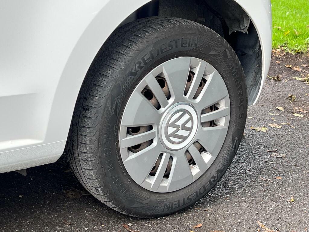 Volkswagen Up Move Up White #40