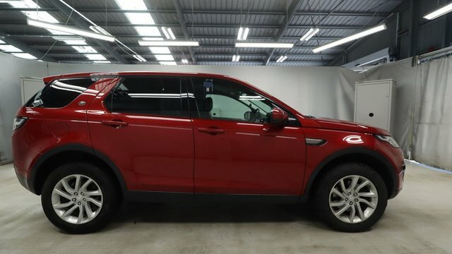 Land Rover Discovery Sport 2.0 Td4 Se Tech Red #4