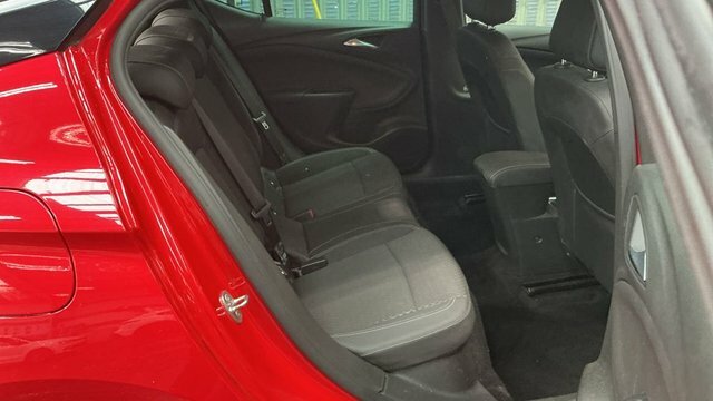 Vauxhall Astra Sri Nav Green #8