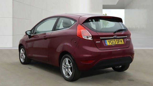 Ford Fiesta 1.0T Ecoboost Zetec Hatchback Red #3