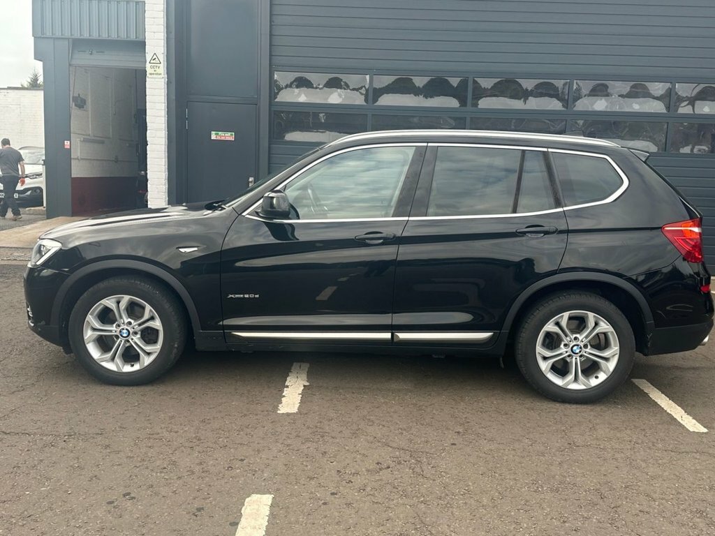 BMW X3 2L Xline Black #3