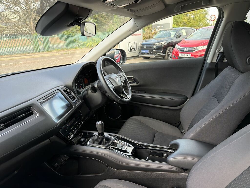 Honda Hr-V 1.5 I-vtec Se Suv Euro 6 Ss Black #2