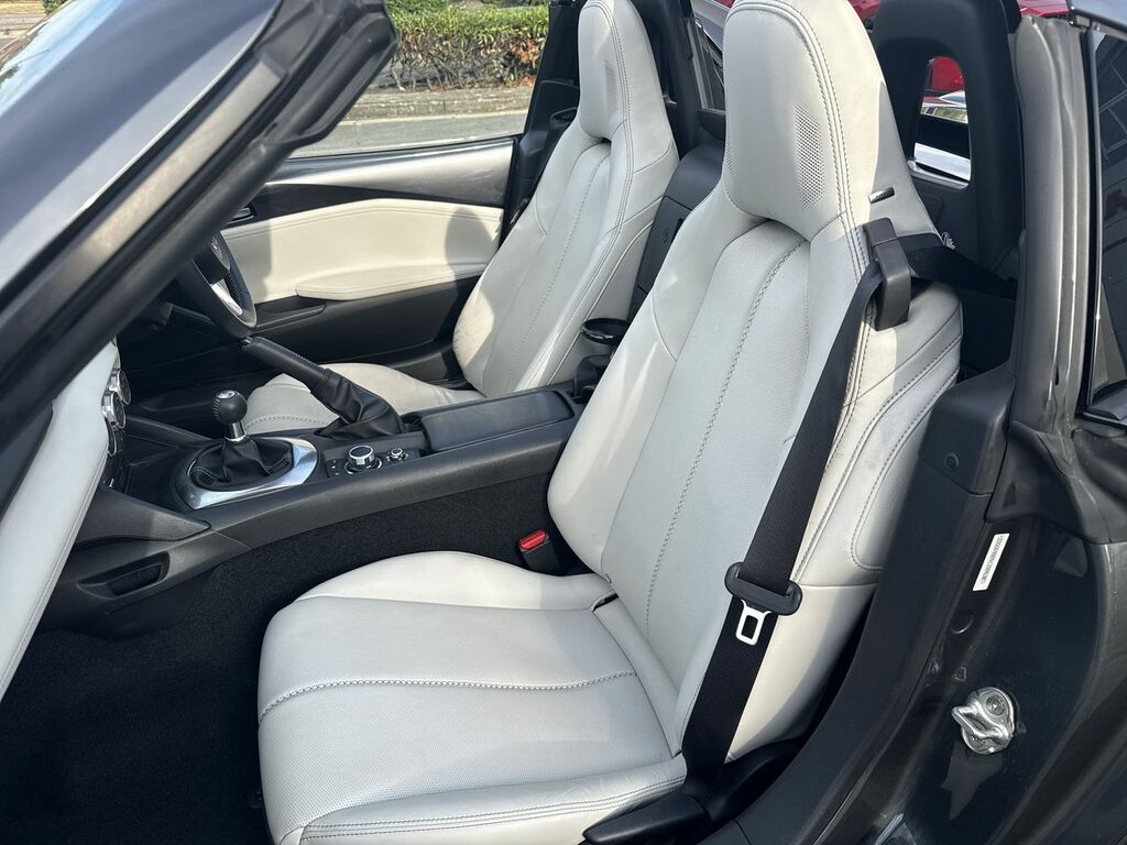 Mazda MX-5 RF 2.0 Skyactiv-g Sport Tech Convertible  #13