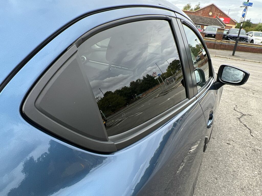 Mazda 2 1.5 E-skyactiv G Mhev Gt Sport Blue #36
