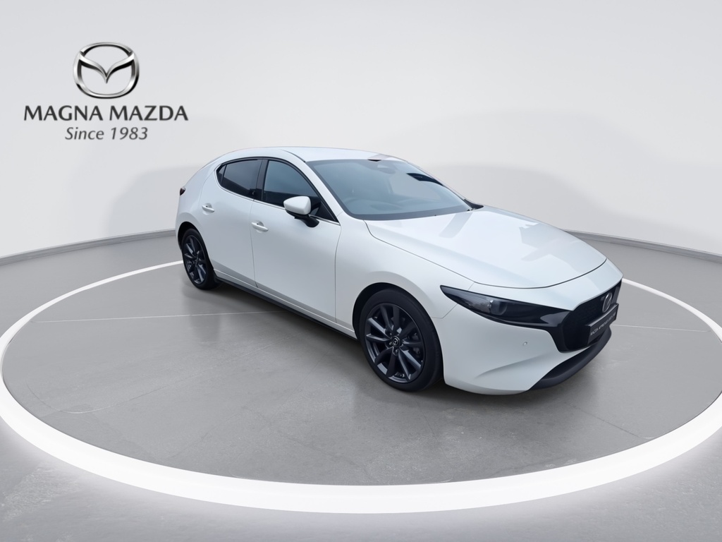 Mazda 3 2.5 E-skyactiv-g Mhev Exclusive-line Hatchback White #2