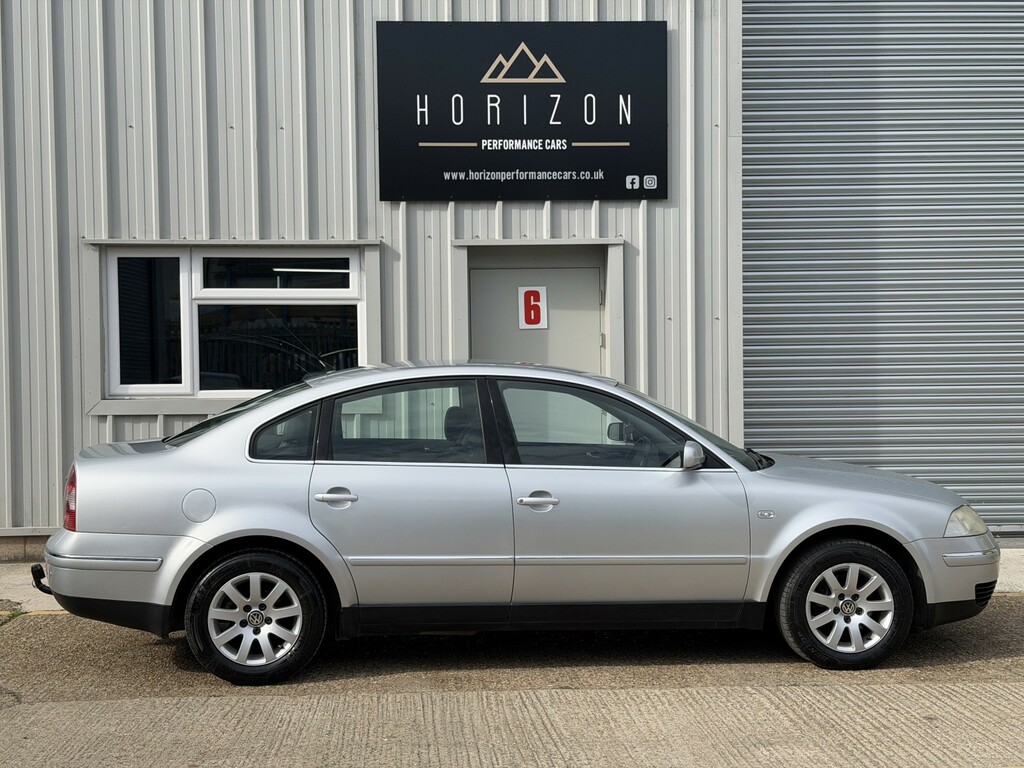 Volkswagen Passat 1.9 Tdi Pd Highline Blue #19