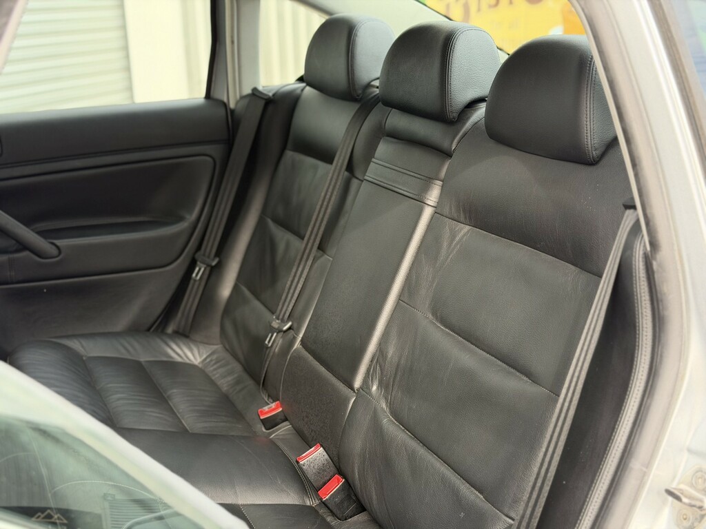 Volkswagen Passat 1.9 Tdi Pd Highline Blue #52