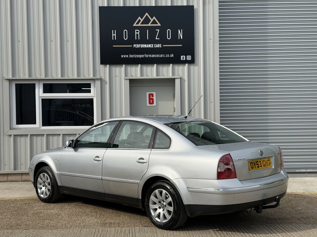 Volkswagen Passat 1.9 Tdi Pd Highline Blue #23