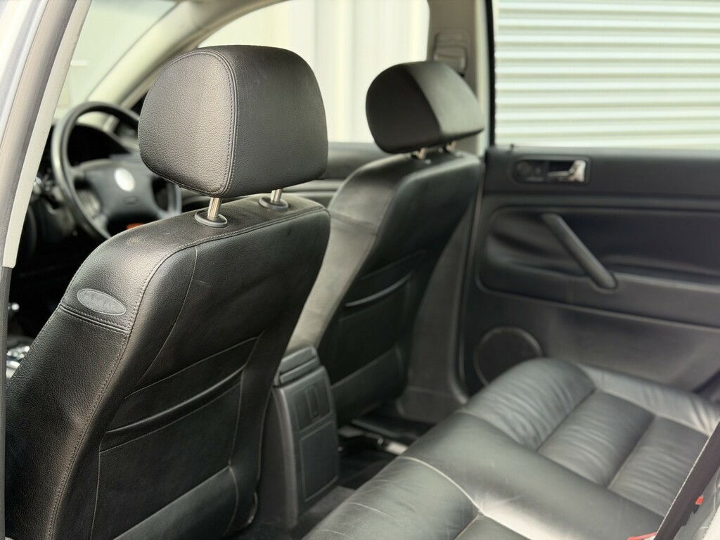 Volkswagen Passat 1.9 Tdi Pd Highline Blue #51