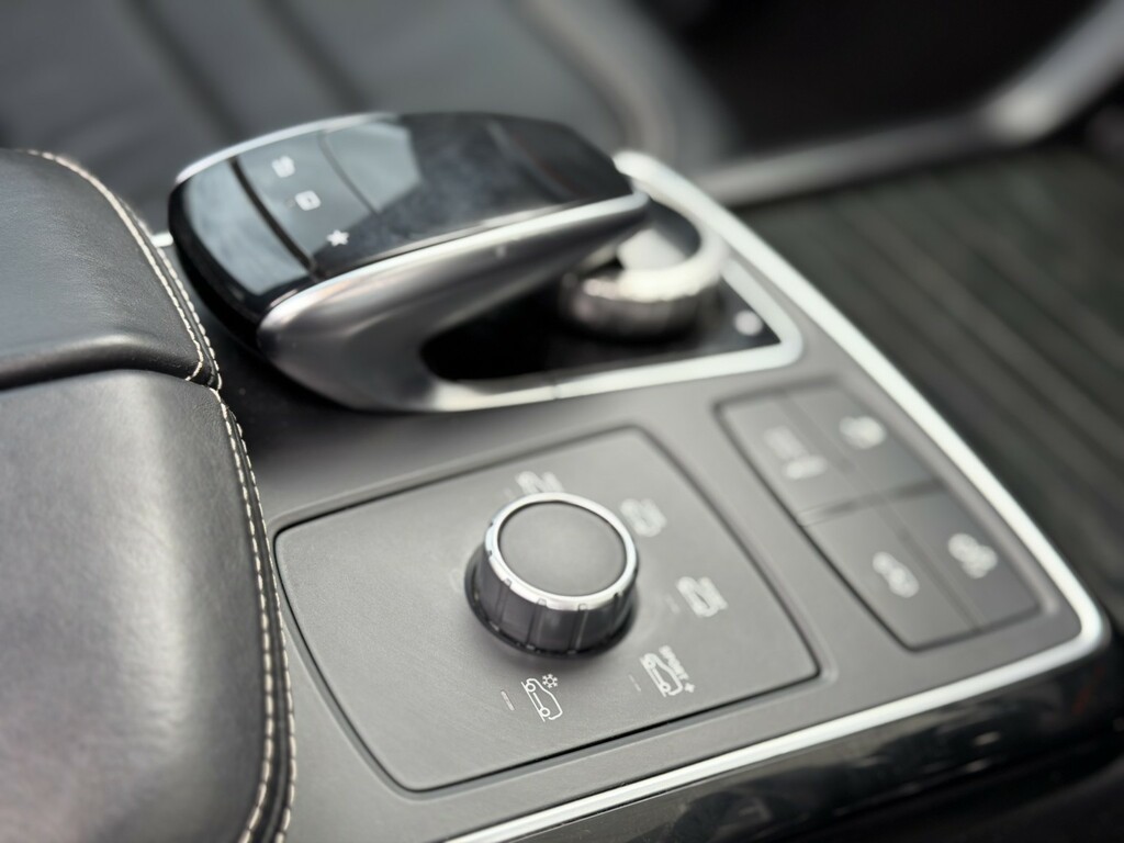 Mercedes-Benz GLE Class Gle 250 D 4Matic Amg Line Grey #54