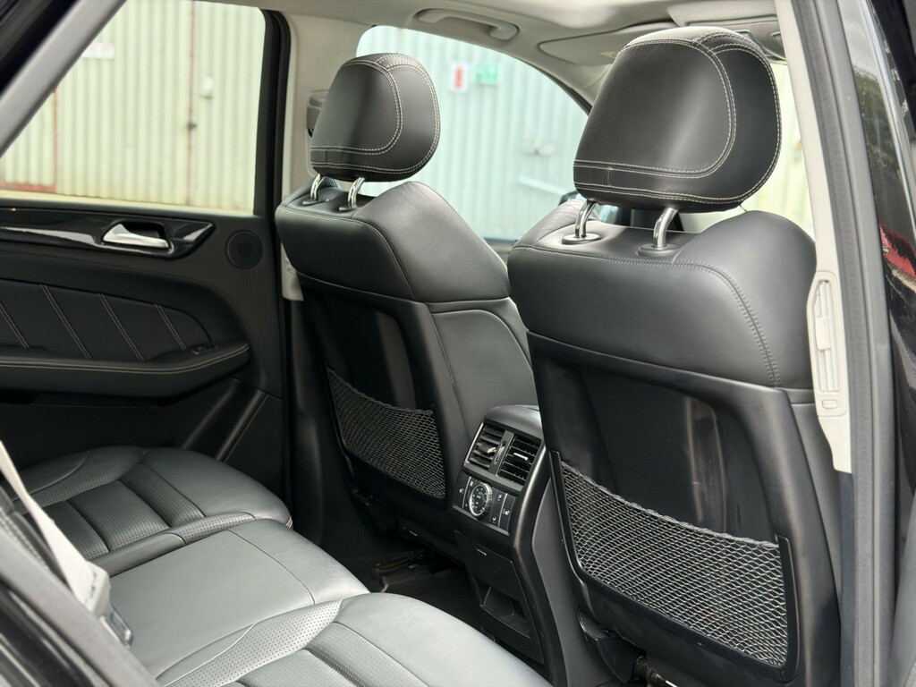 Mercedes-Benz GLE Class Gle 250 D 4Matic Amg Line Grey #60