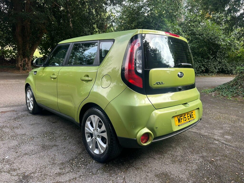 Kia Soul 1.6 Crdi Connect Plus #13