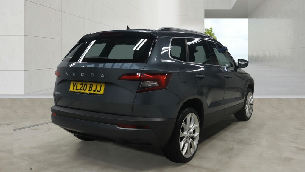 Skoda Karoq 1.5 Tsi Act Edition Suv Dsg Euro 6 Ss Grey #4