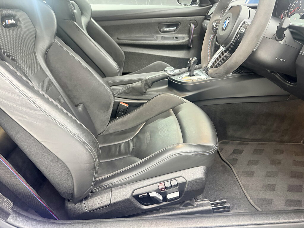 BMW M4 M4 Competition Edition Package Blue #9