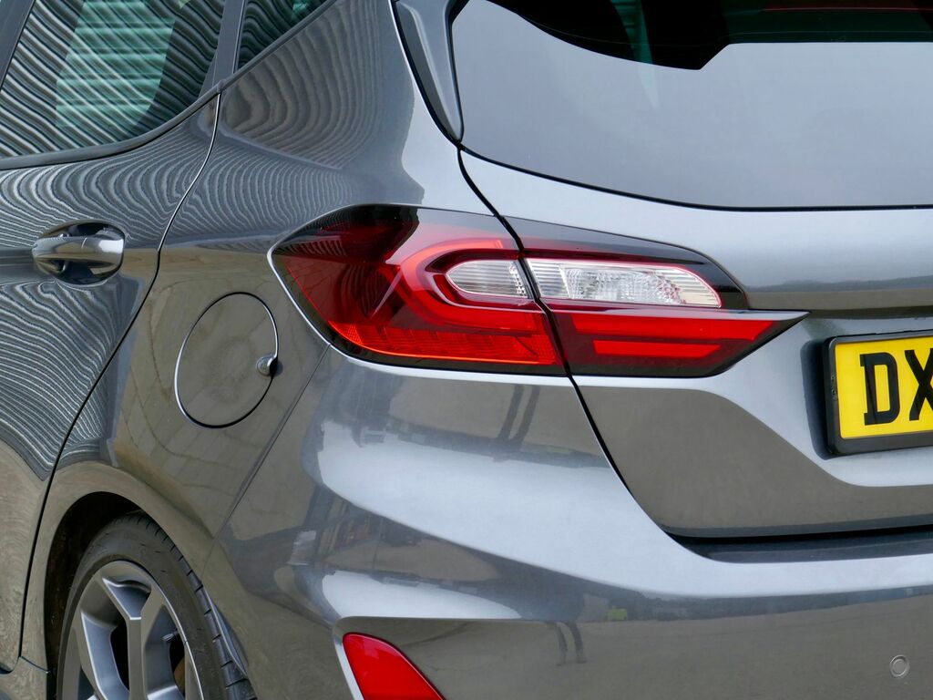 Ford Fiesta Titanium Red #33